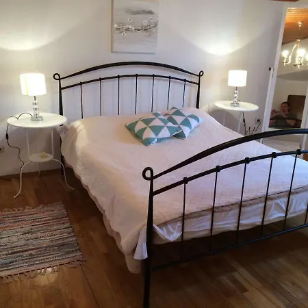 Lucy Apartmán Slatine